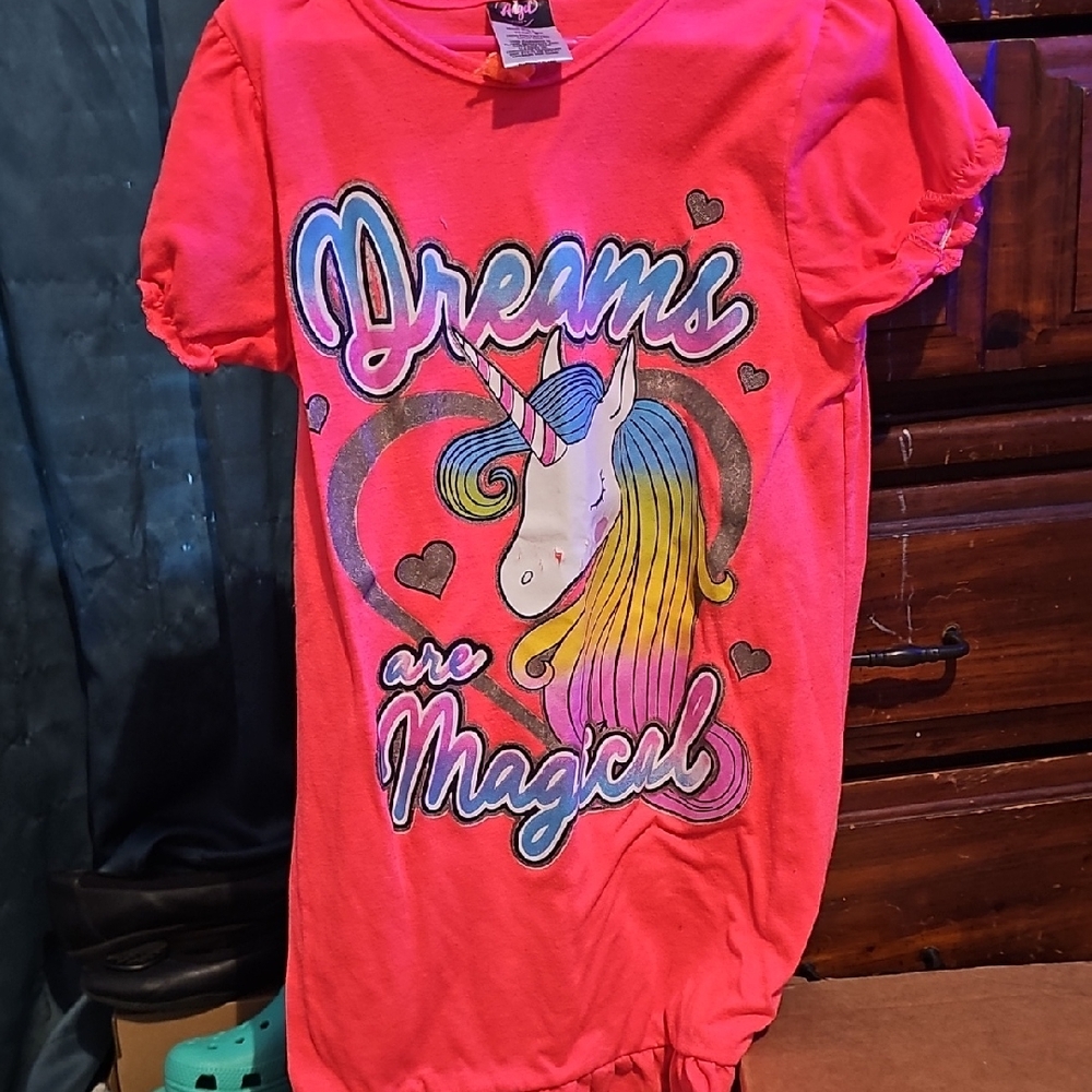!!.                       Girls  Size 8 Pink Unicorn Nightgown